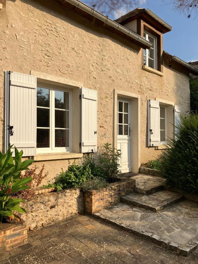 La petite maison de la vallée Bazainville Exterior foto
