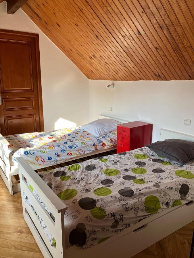 La petite maison de la vallée Bazainville Exterior foto